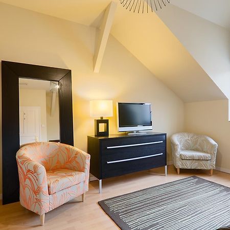 Kapital Inn ブダペスト エクステリア 写真