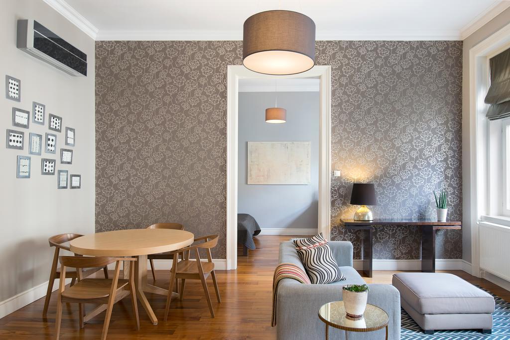Kapital Inn ブダペスト エクステリア 写真
